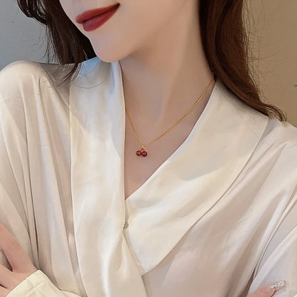 New Wine Red Cherry Gold Colour Pendant Necklace For Women Personality Fashion Necklace Wedding Jewelry Birthday Gifts